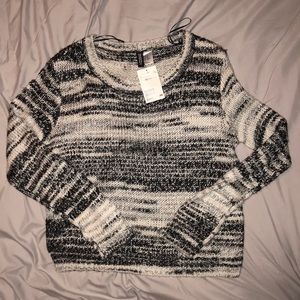 H&M B/w Knit Sweater Top, Size XS